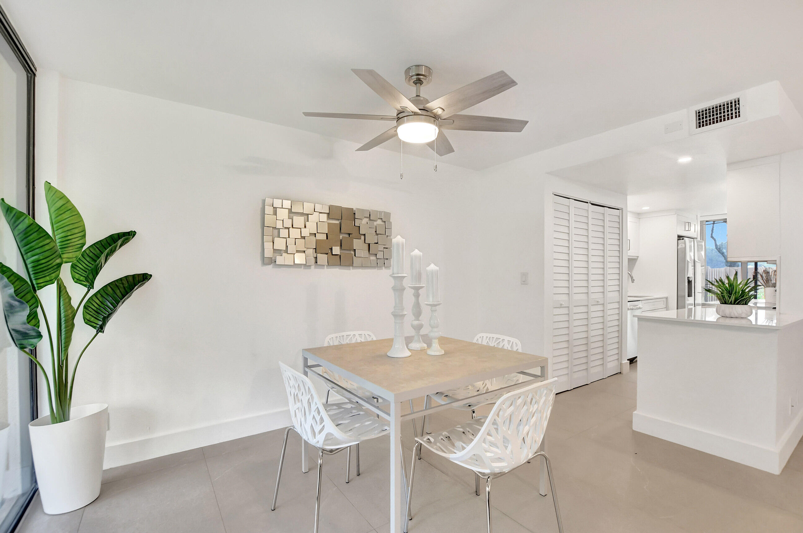 3702 Bridgewood Drive Boca Raton, FL 33434 - Photo 3 of 50 06_dsc_3736