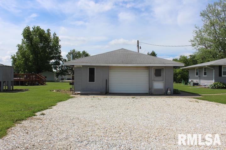 24501 North Beaver Pass Road Smithfield, IL 61477 - Photo 10 of 50