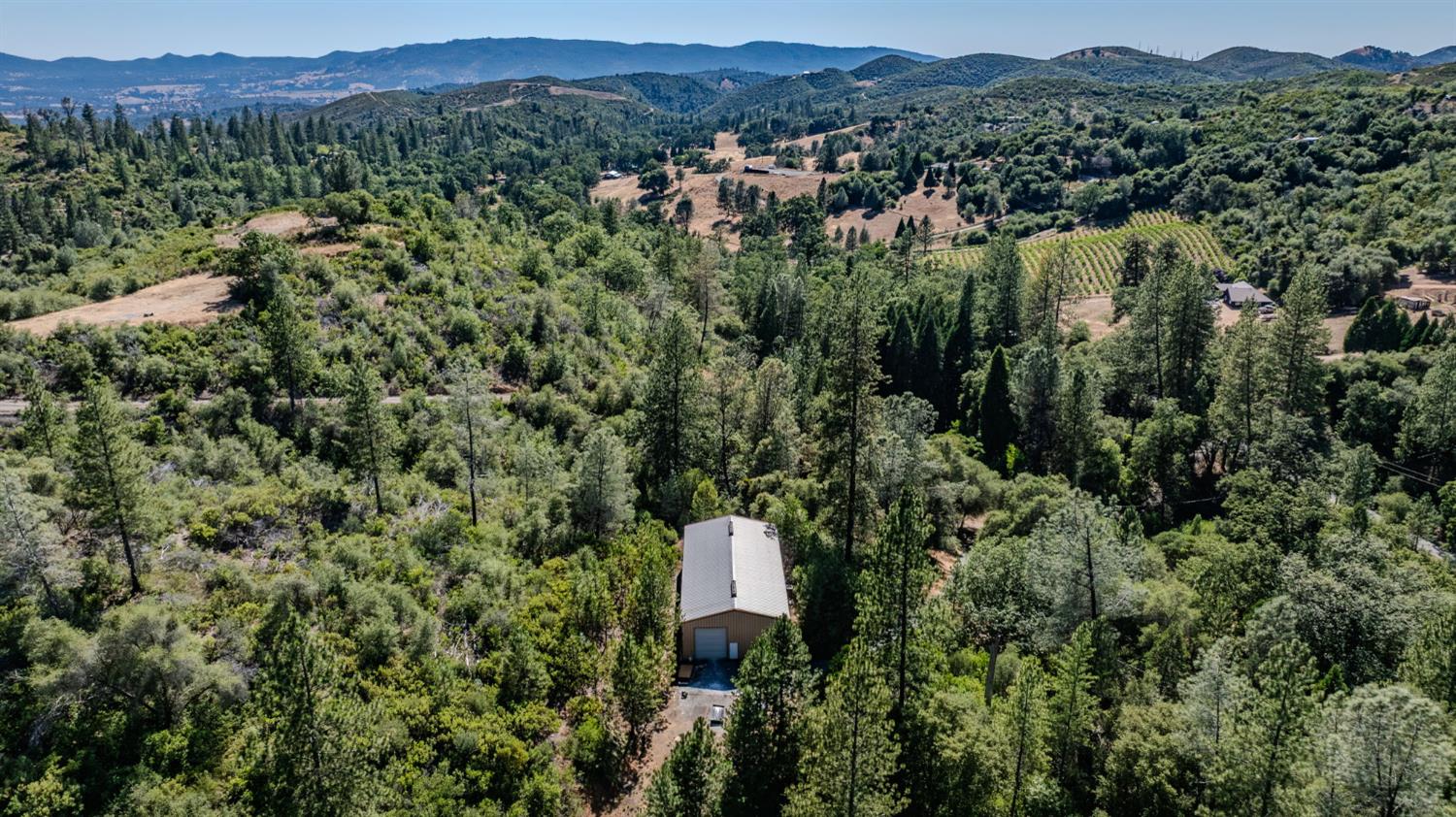 6240 Michel Road Mountain Ranch, CA 95246 - Photo 34 of 92