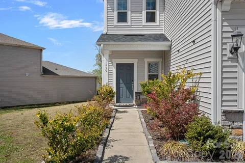 $475,000 | 11935 Red Leaf Drive, Charlotte, NC 28215