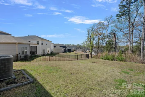 $475,000 | 11935 Red Leaf Drive, Charlotte, NC 28215