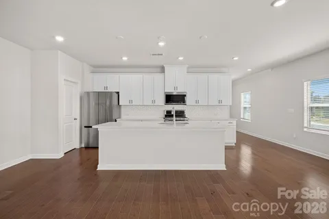 $475,000 | 11935 Red Leaf Drive, Charlotte, NC 28215