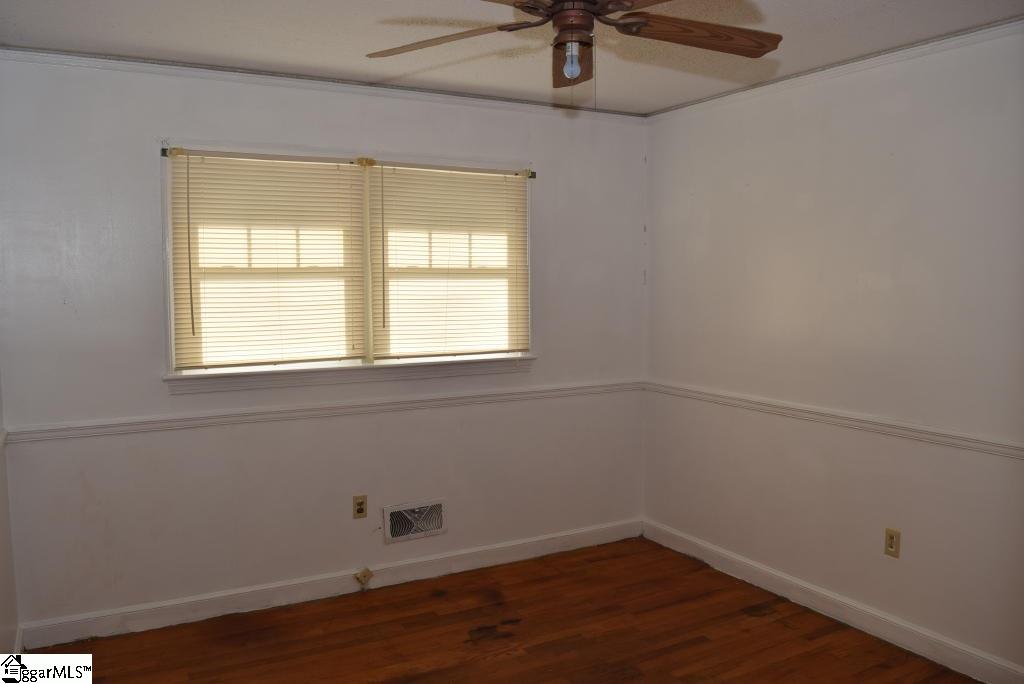 1867 Flat Rock Road Starr, SC 29684 - Photo 10 of 16
