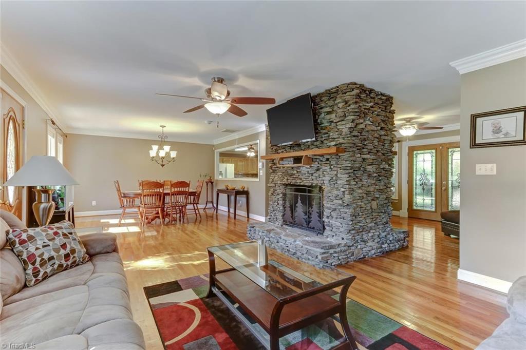 300 Setliff Road Reidsville, NC 27320 - Photo 9 of 30 Gallery Image 9