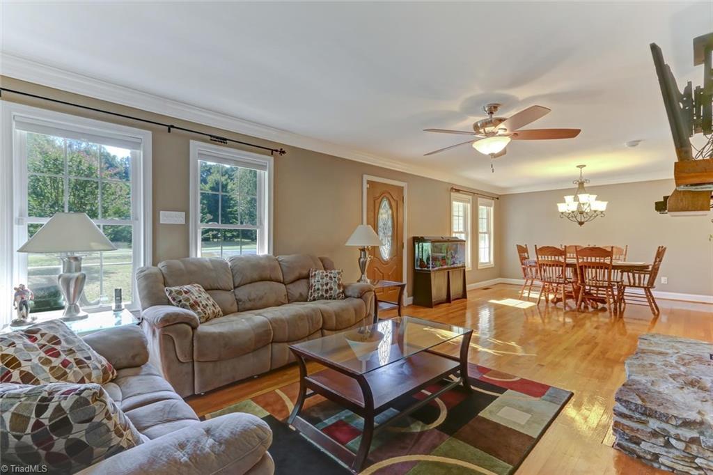 300 Setliff Road Reidsville, NC 27320 - Photo 10 of 30 Gallery Image 10