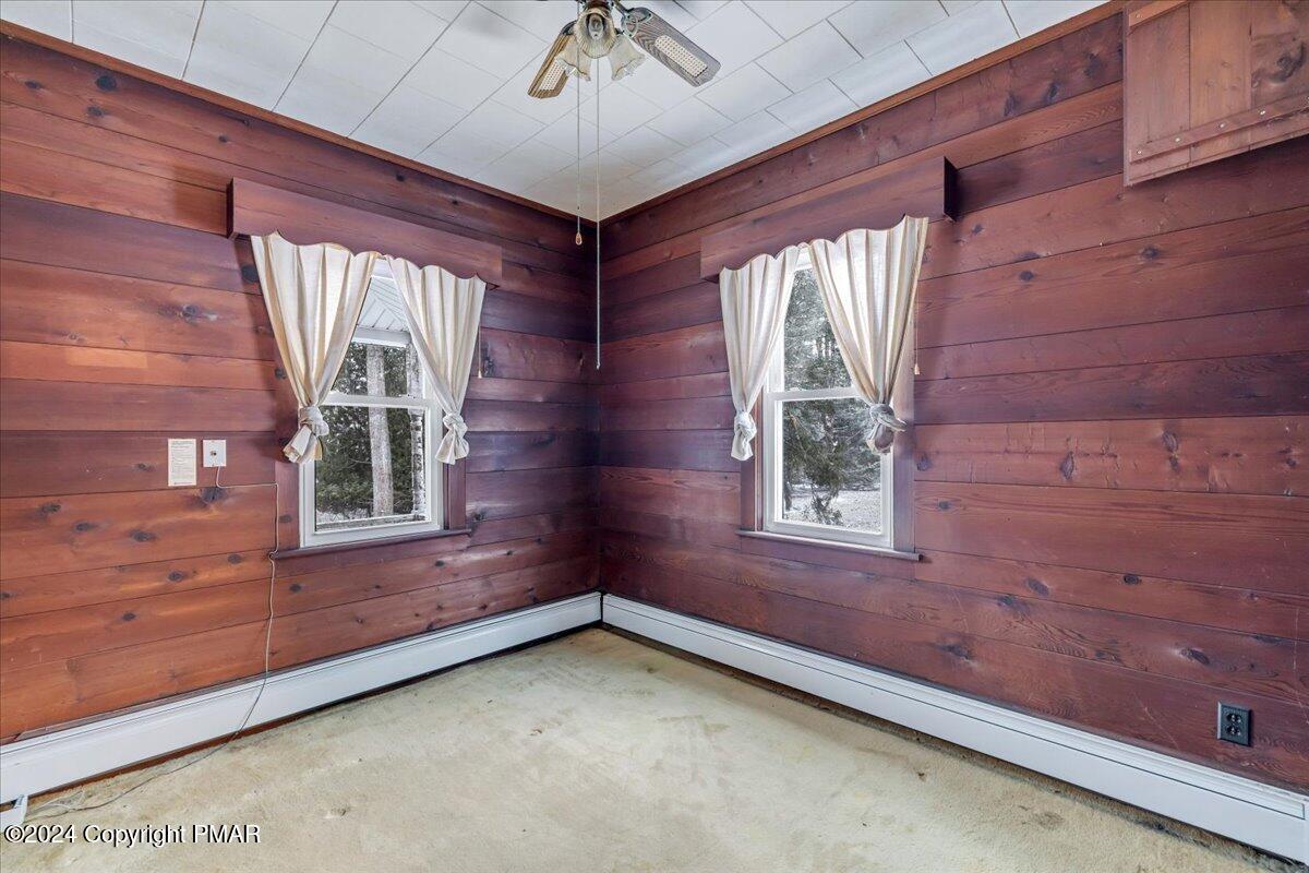 261 Merry Hill Road Mount Pocono, PA 18344 - Photo 20 of 46 261 Bedroom 2