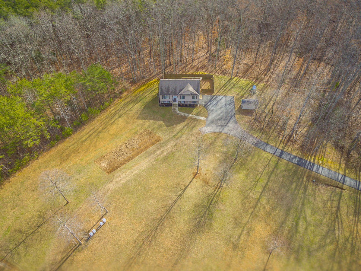 480 Oldfield Road Moneta, VA 24121 - Photo 4 of 30 IMG_4703