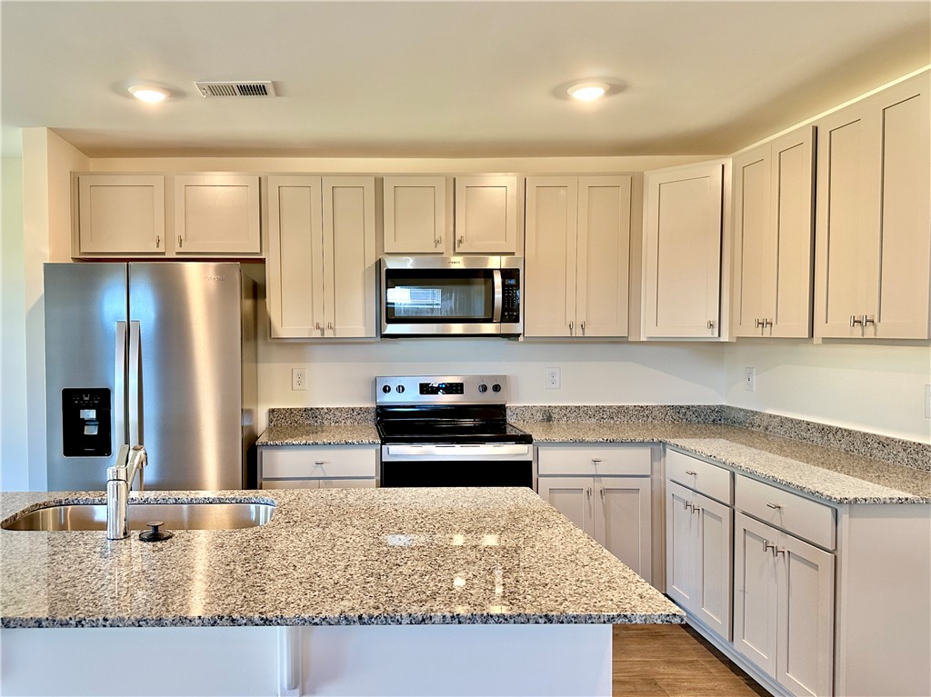 594 Seaborn Circle Pendleton, SC 29670 - Photo 12 of 39 *Picture is from a similar Kelsey Plan*