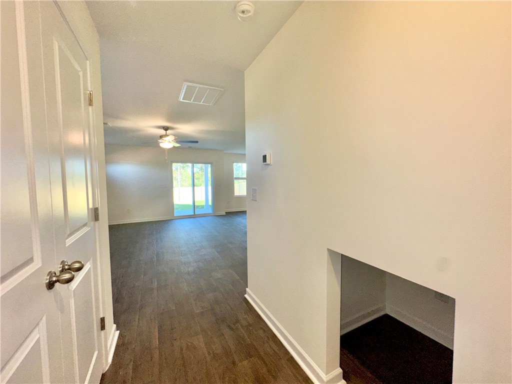 594 Seaborn Circle Pendleton, SC 29670 - Photo 6 of 39 *Picture is from a similar Kelsey Plan*