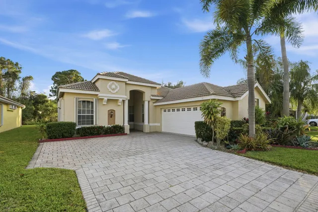 a view of an empty room with a fireplace