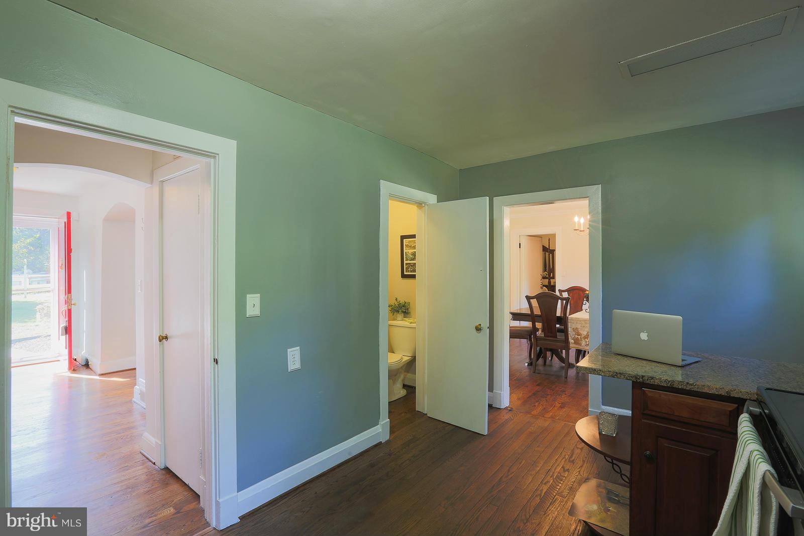 3402 Keyser Road Baltimore, MD 21208 - Photo 20 of 28 Bedroom