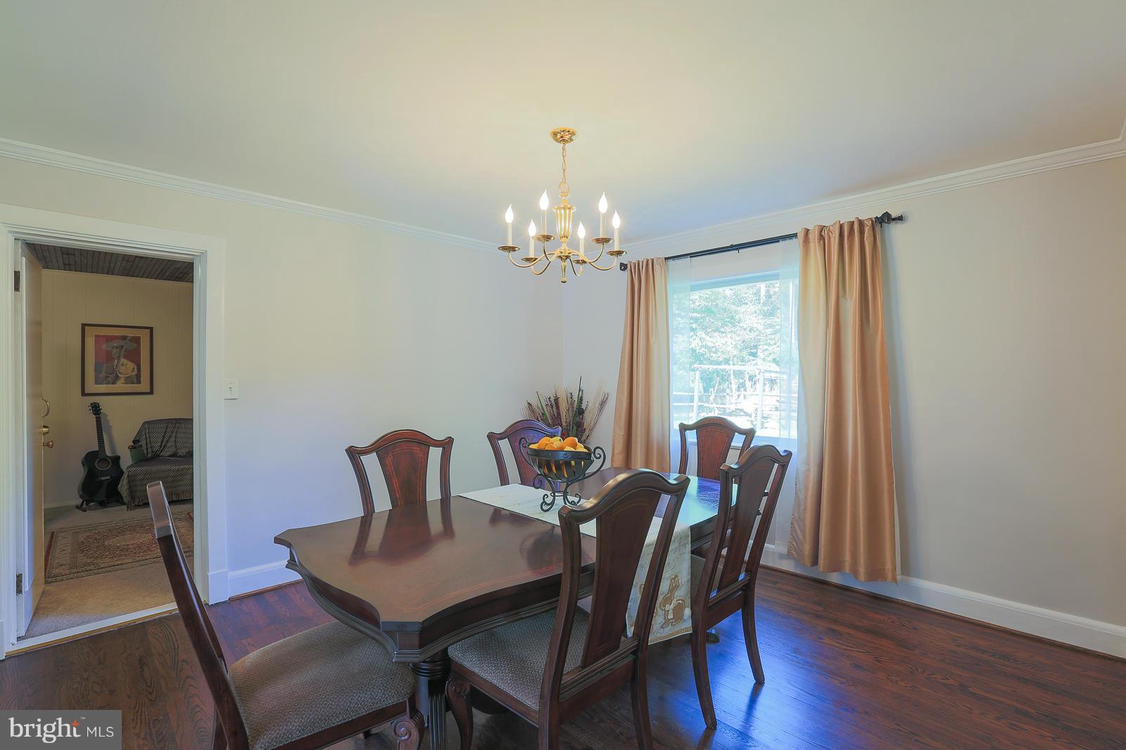 3402 Keyser Road Baltimore, MD 21208 - Photo 10 of 28 Dining Room