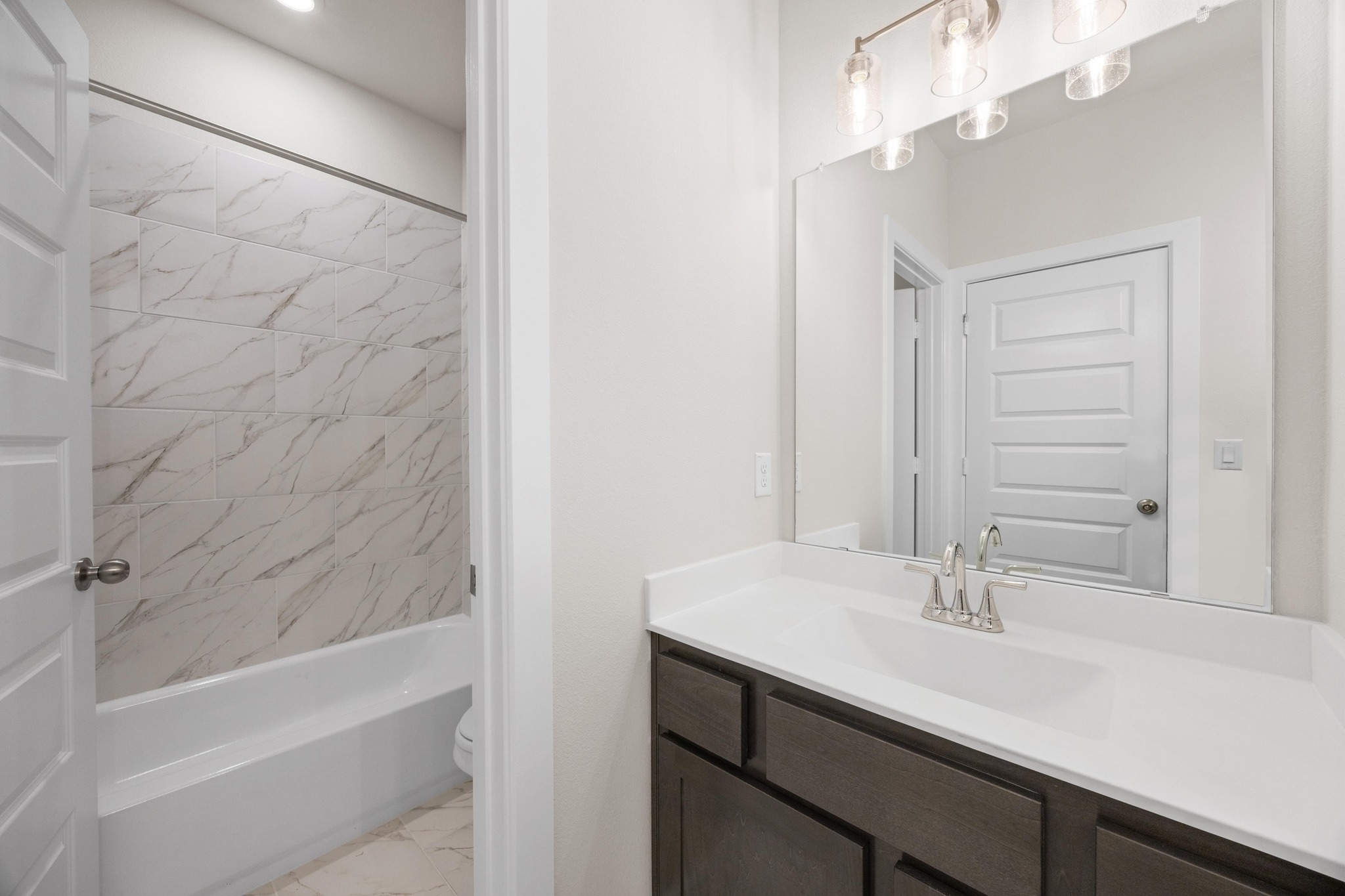 129 Emerald Grv Drive Georgetown, TX 78633 - Photo 20 of 34