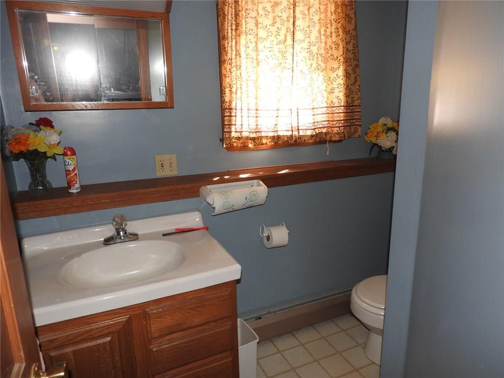 279 River Road West Baldwin, ME 04091 - Photo 22 of 27 Half bath in basement