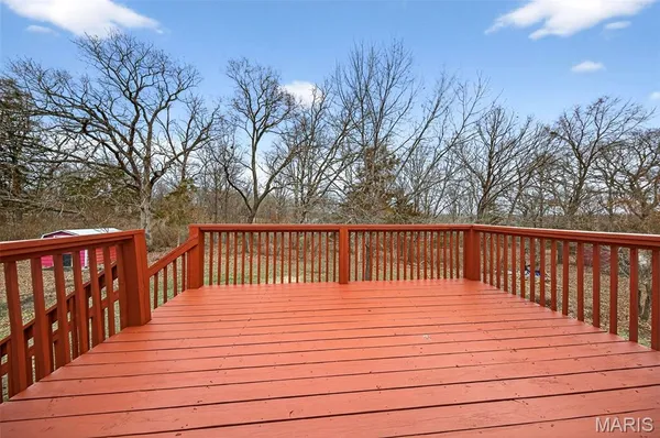 $224,900 | 111 Wrenwood Drive, St. Clair, MO 63077