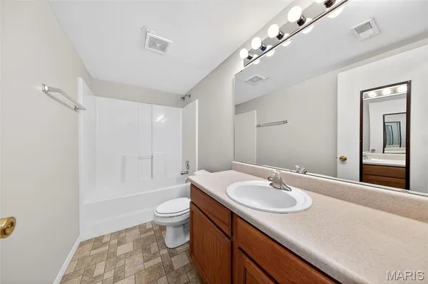 $224,900 | 111 Wrenwood Drive, St. Clair, MO 63077