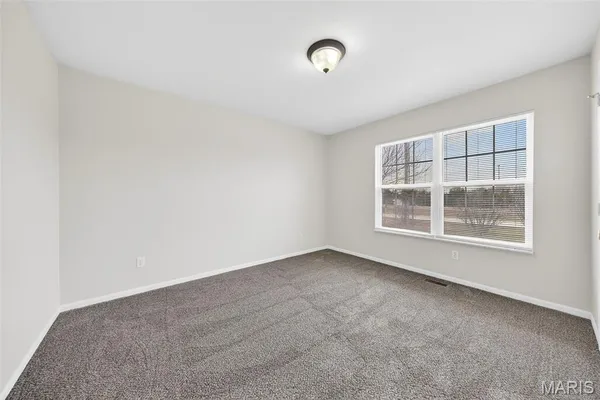 $224,900 | 111 Wrenwood Drive, St. Clair, MO 63077