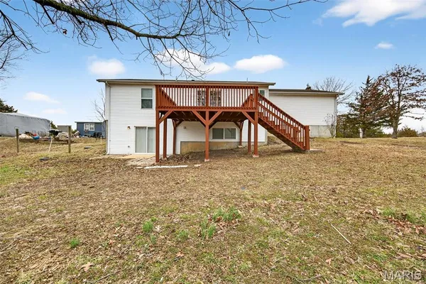 $224,900 | 111 Wrenwood Drive, St. Clair, MO 63077