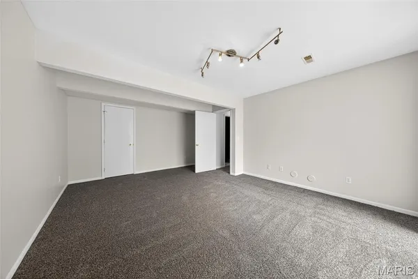 $224,900 | 111 Wrenwood Drive, St. Clair, MO 63077