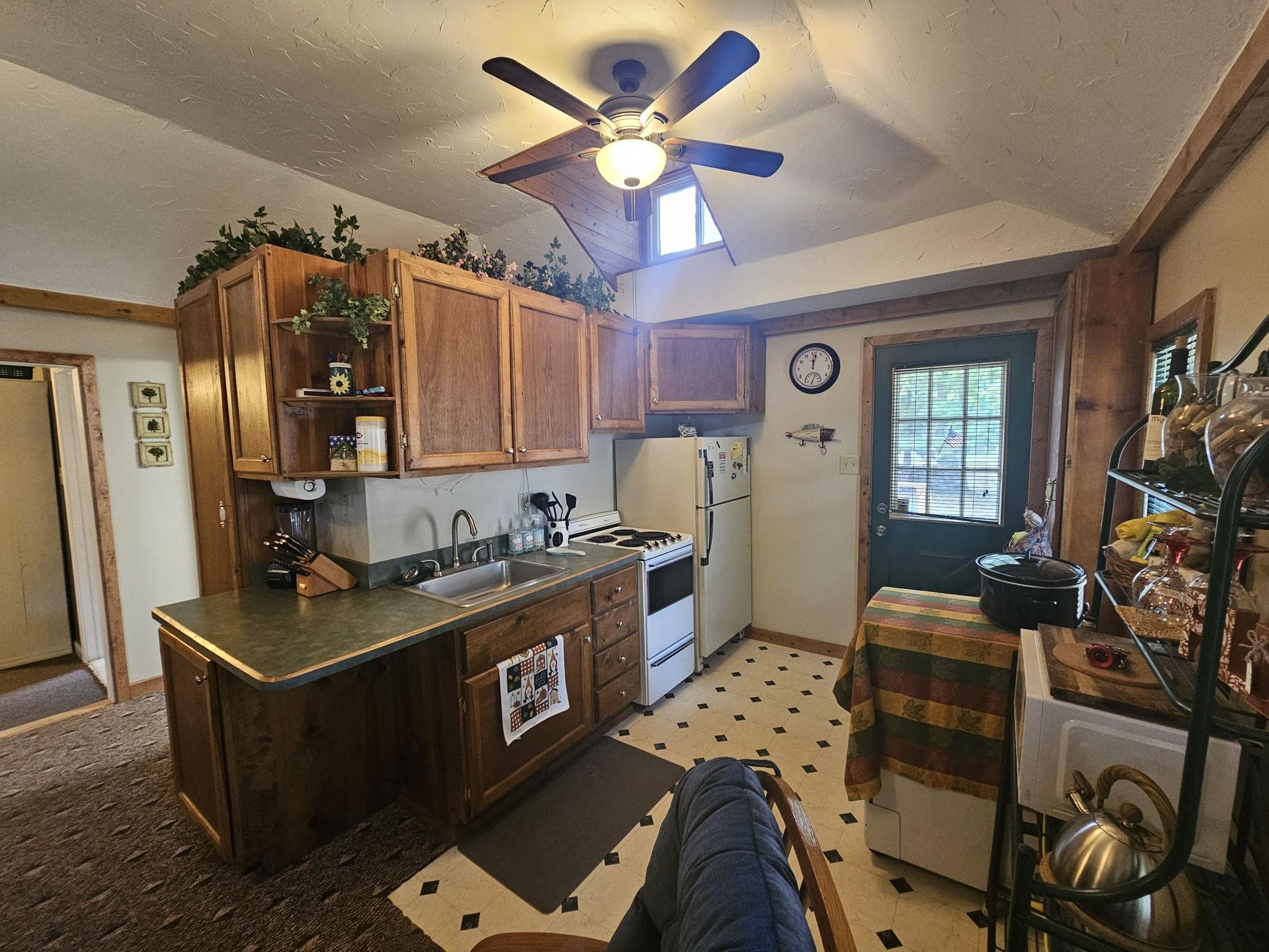 312 Arbor Road Lake, MI 48632 - Photo 6 of 17 Gallery Image 6