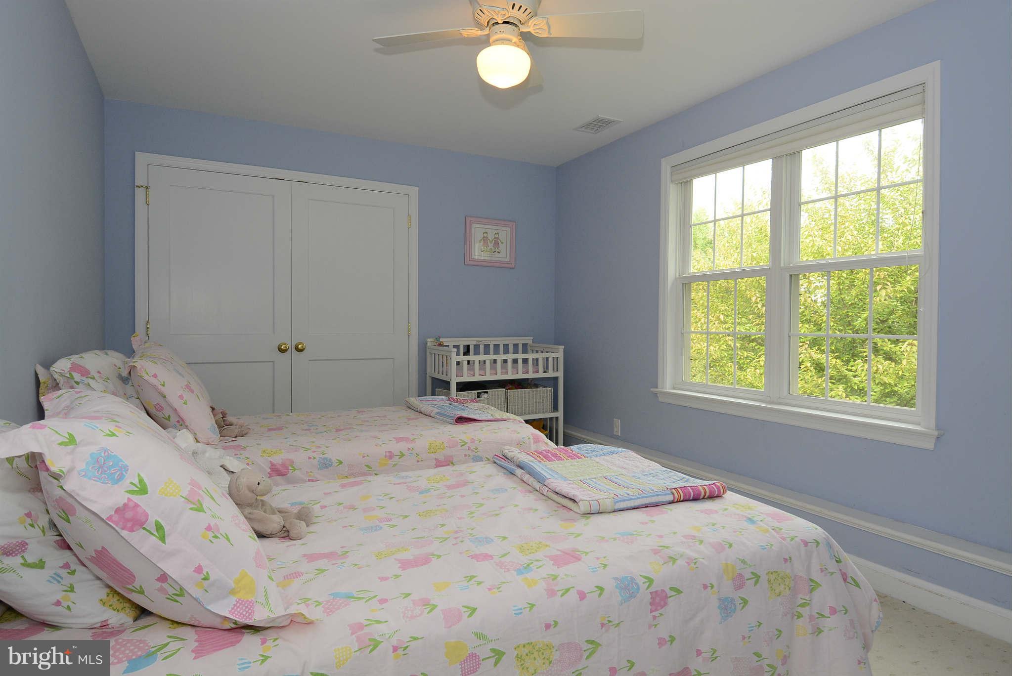 5815 Walton Road Bethesda, MD 20817 - Photo 19 of 29 Bedroom