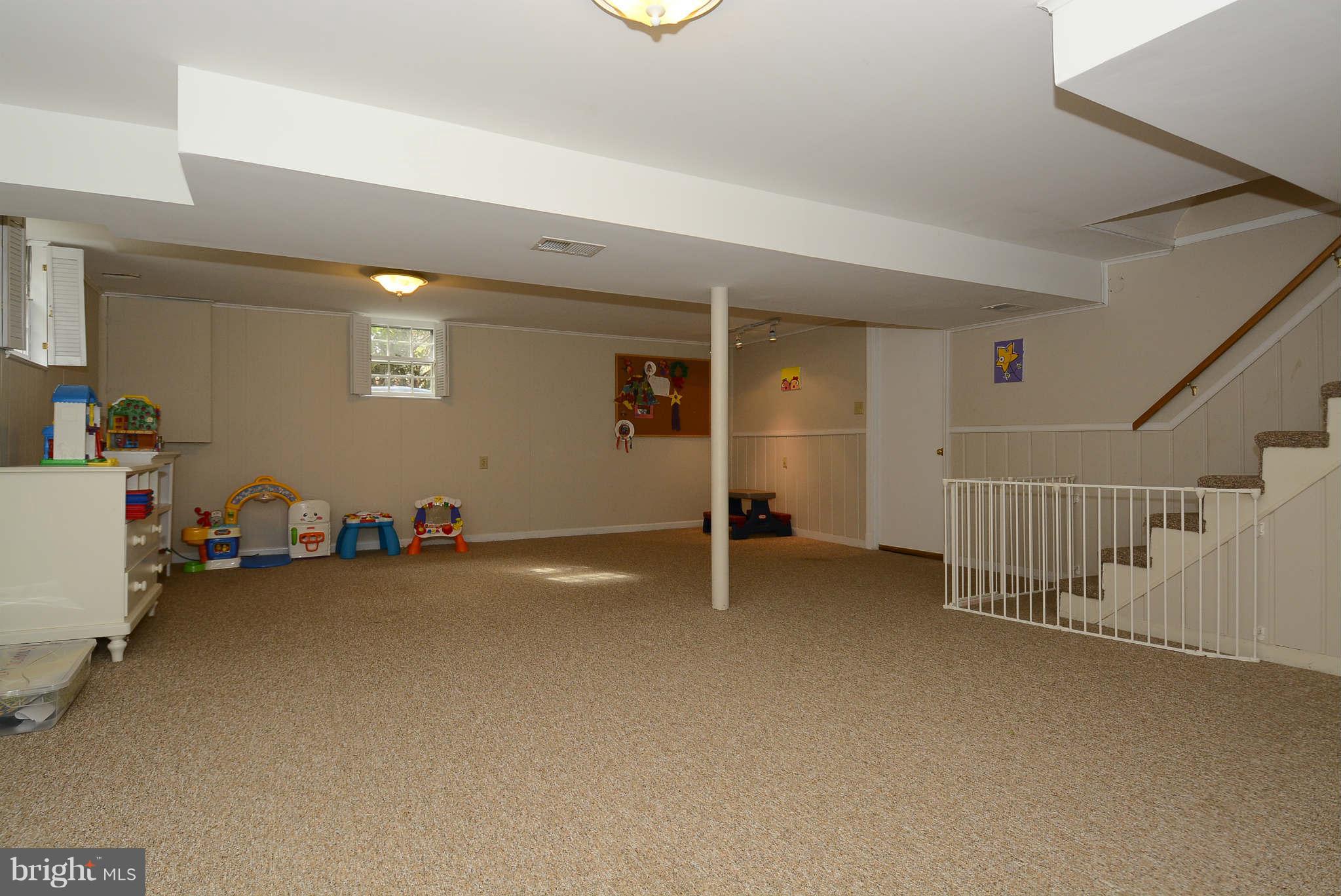 5815 Walton Road Bethesda, MD 20817 - Photo 26 of 29 Interior (General)