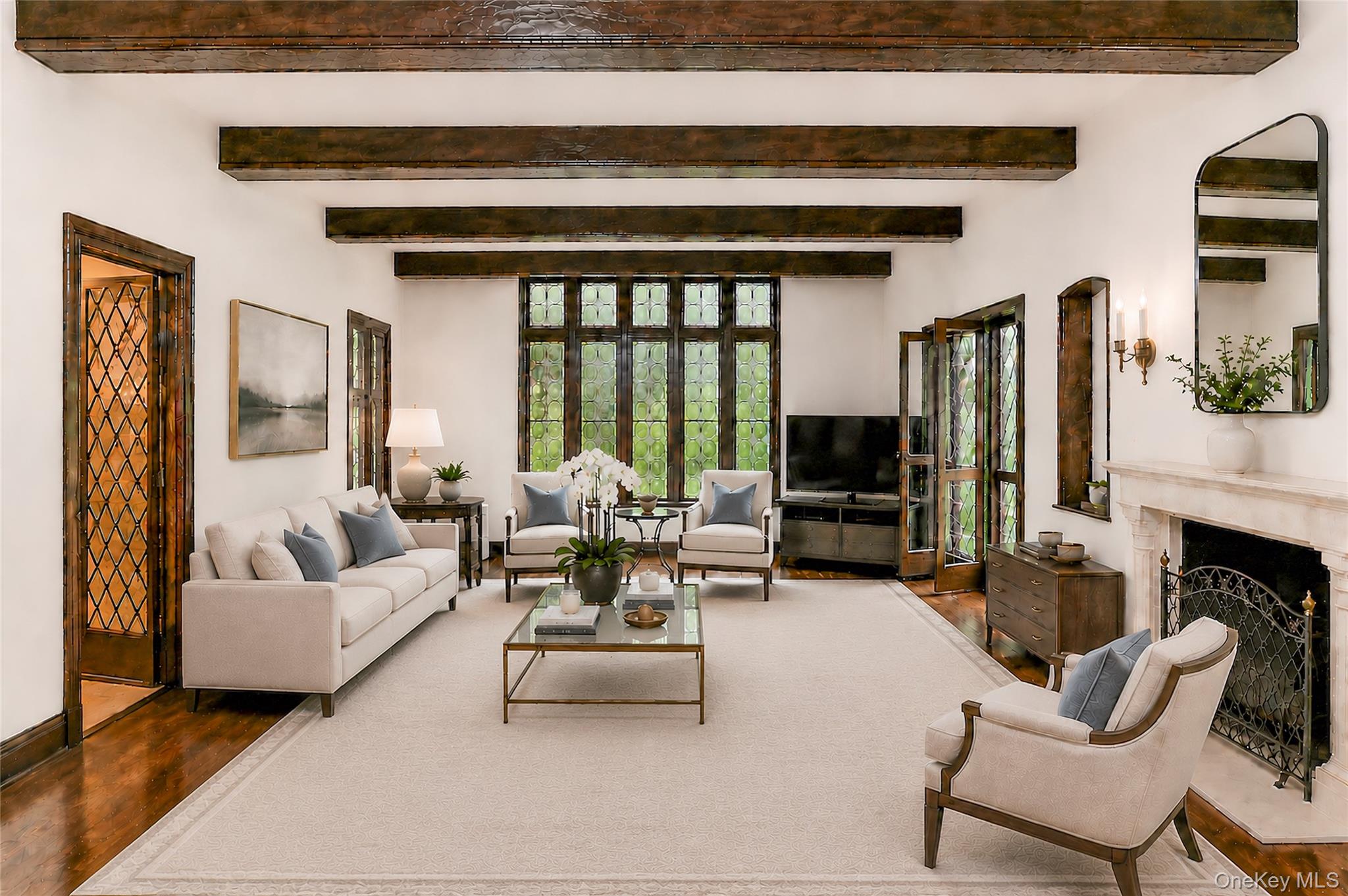 18 Hemlock Road Bronxville, NY 10708 - Photo 4 of 33 Virtually Staged living room