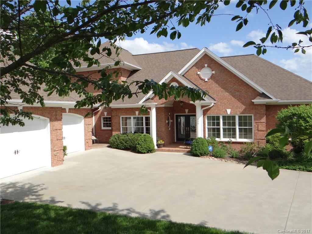 208 Players Ridge Road Hickory, NC 28601 - Photo 1 of 24 Gallery Image 1