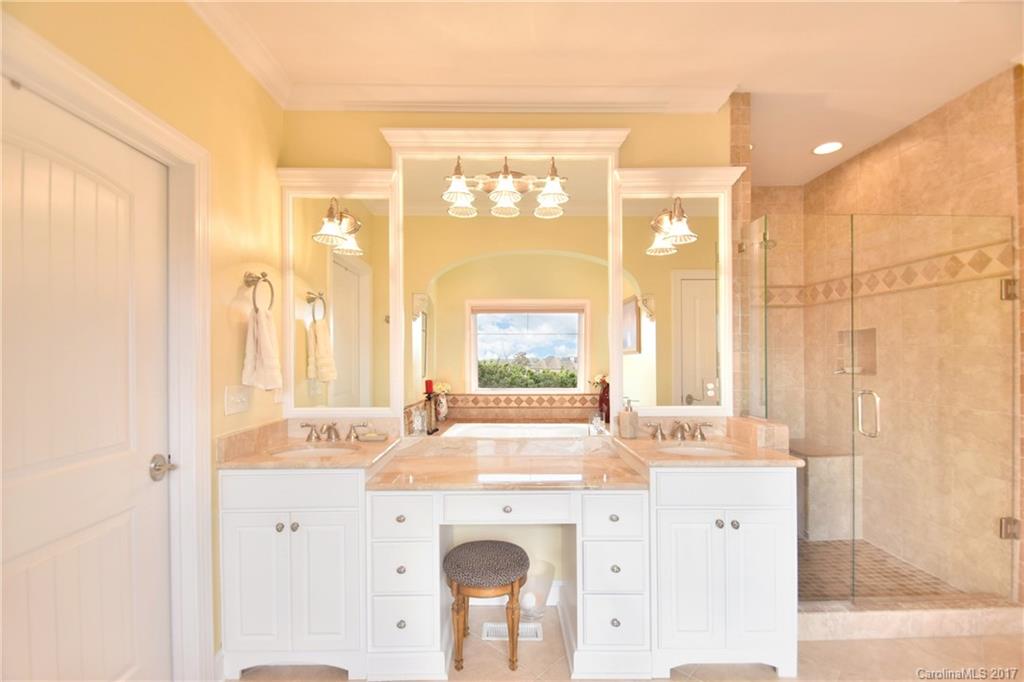 208 Players Ridge Road Hickory, NC 28601 - Photo 14 of 24 Gallery Image 14