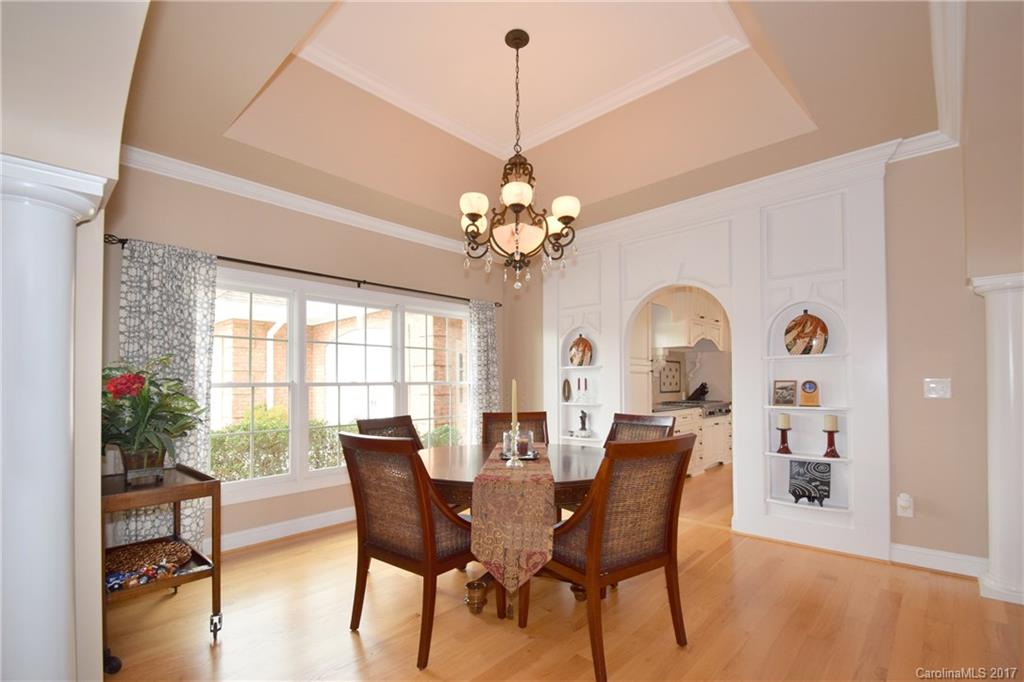 208 Players Ridge Road Hickory, NC 28601 - Photo 3 of 24 Gallery Image 3