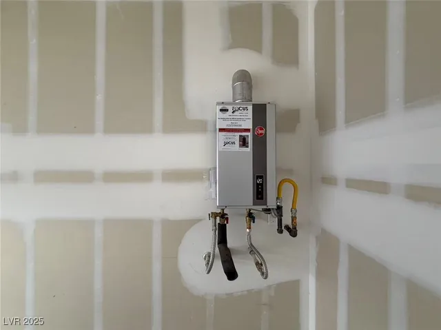 $2,390 | 9078 Vesey Avenue, Las Vegas, NV 89148