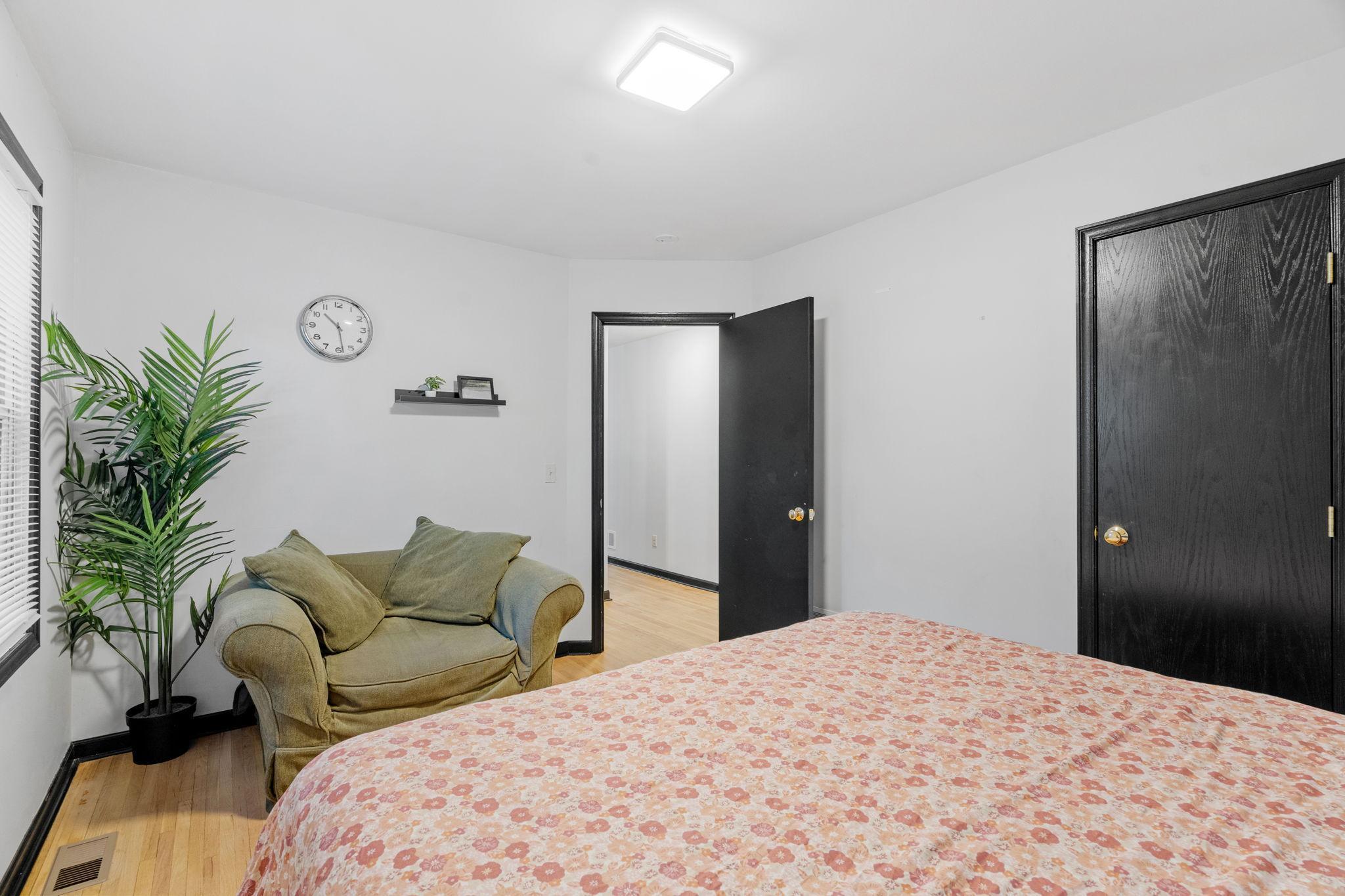 3952 Bloomington Avenue Minneapolis, MN 55407 - Photo 13 of 44