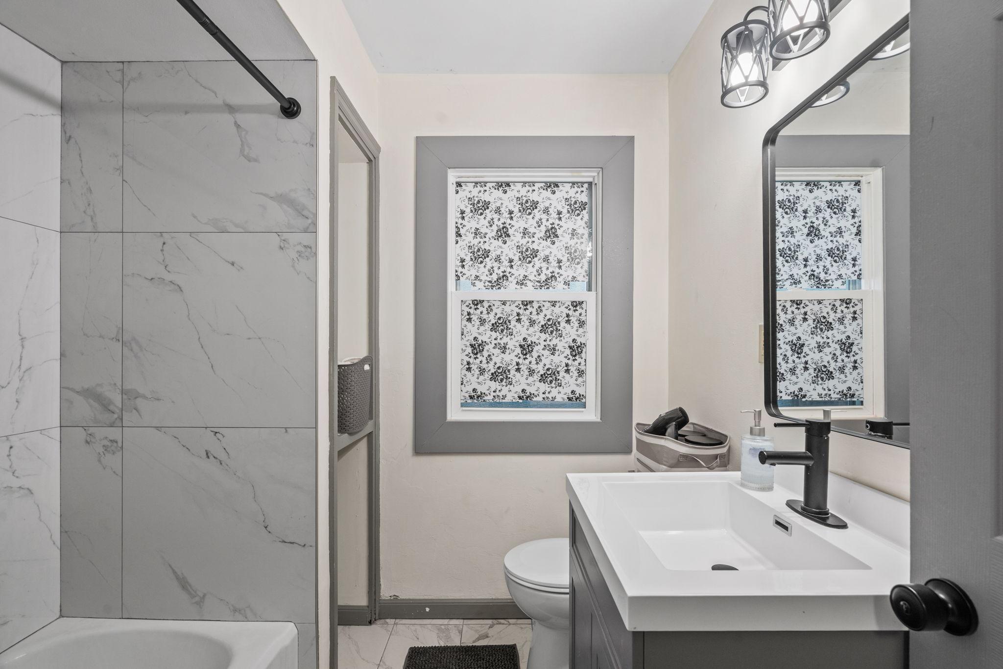 3952 Bloomington Avenue Minneapolis, MN 55407 - Photo 31 of 44