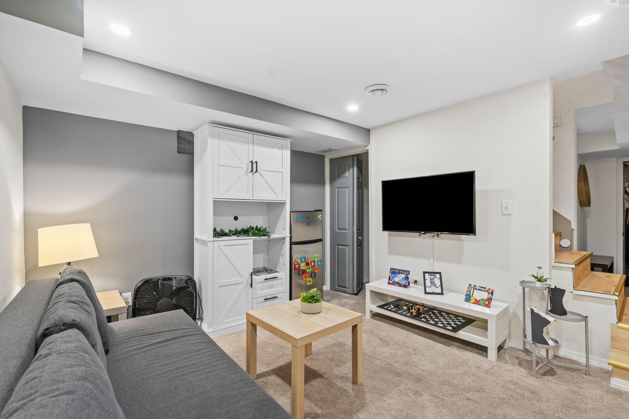 3952 Bloomington Avenue Minneapolis, MN 55407 - Photo 33 of 44