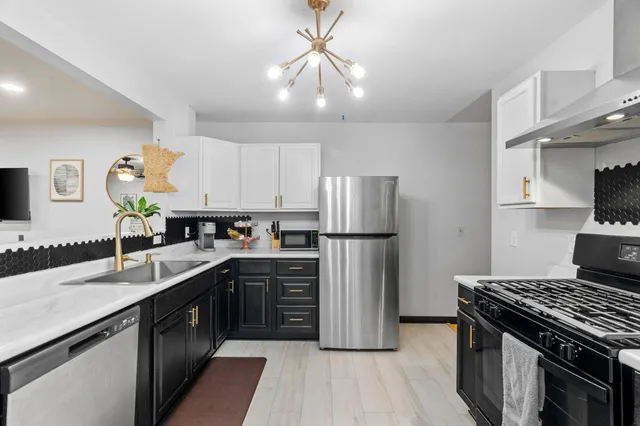 $525,000 | 3952 Bloomington Avenue, Minneapolis, MN 55407