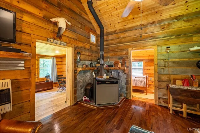 $230,000 | 87 Tamblin Ridge, Bernhards Bay, NY 13028