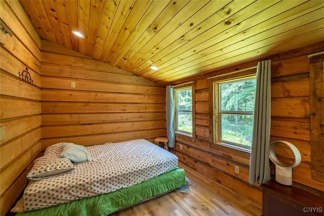 $230,000 | 87 Tamblin Ridge, Bernhards Bay, NY 13028