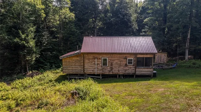 $230,000 | 87 Tamblin Ridge, Bernhards Bay, NY 13028