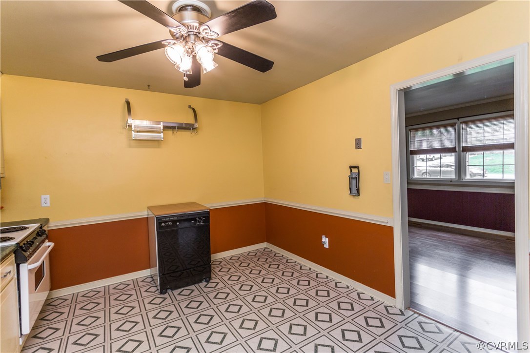 16124 Sandwave Road Chester, VA 23831 - Photo 13 of 29