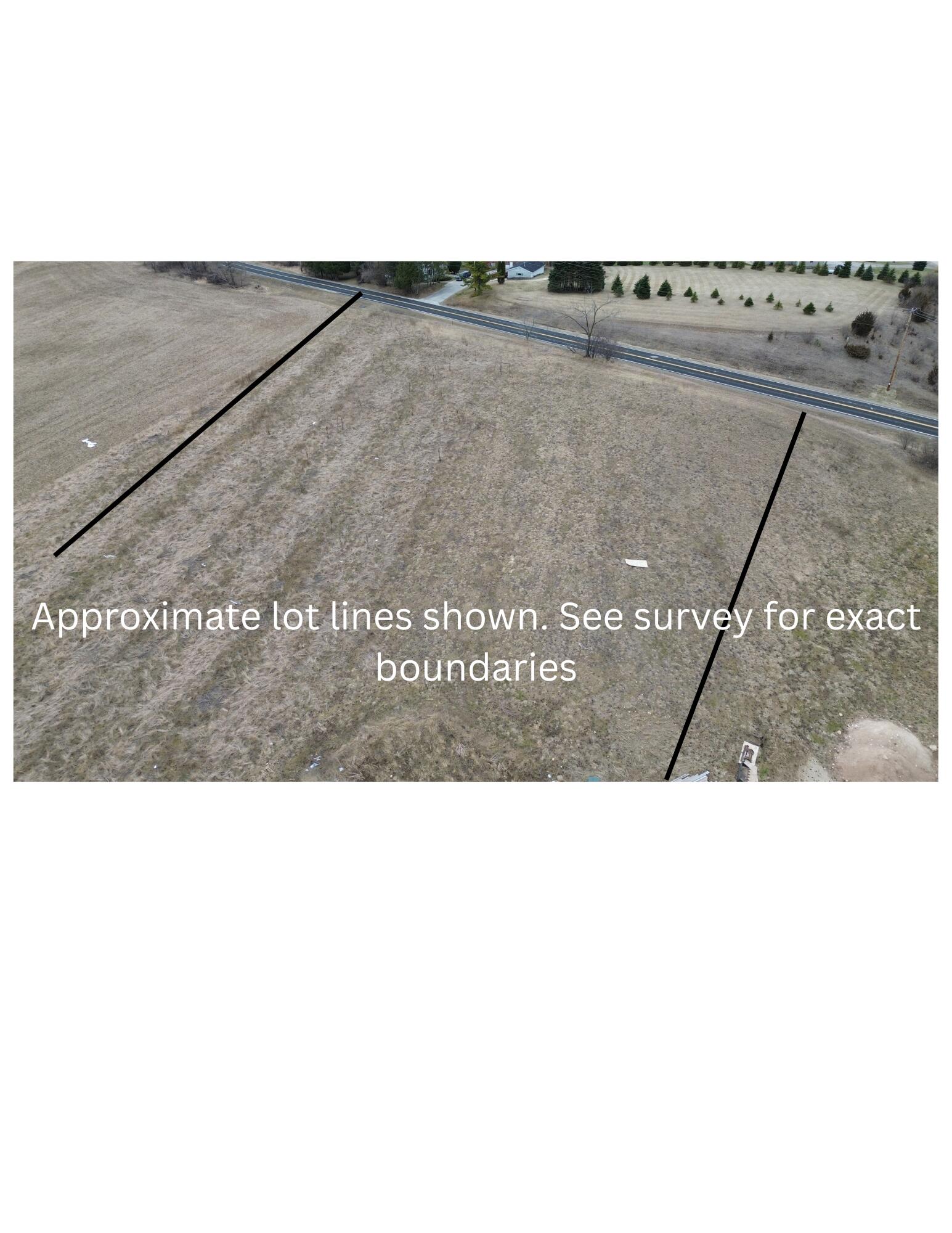 Lt4 Lt4 Highway Fredonia, WI 53021 - Photo 2 of 4 Approximate lot lines shown. See survey