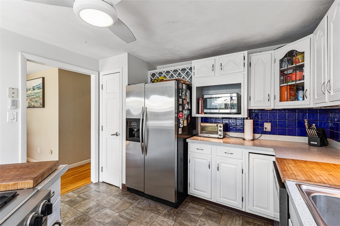 1112 Great Road Lincoln, RI 02865 - Photo 21 of 48