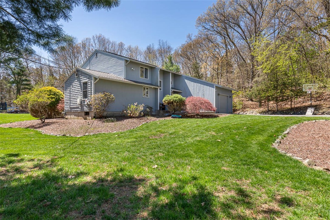 1112 Great Road Lincoln, RI 02865 - Photo 3 of 48