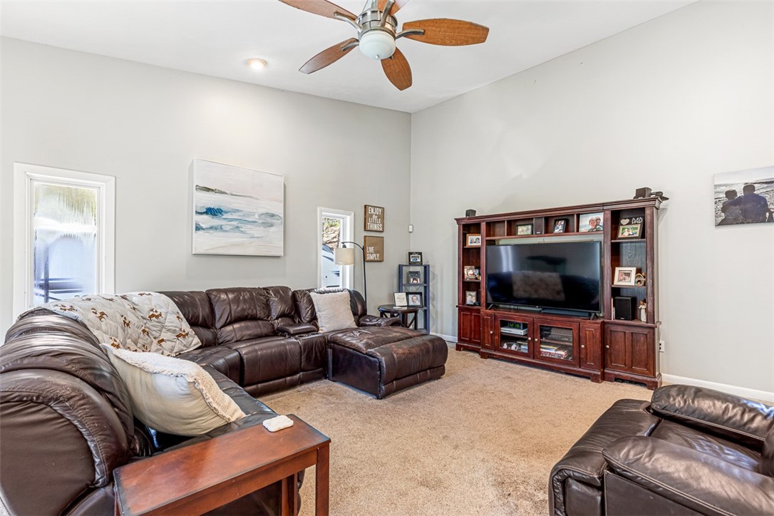 1112 Great Road Lincoln, RI 02865 - Photo 9 of 48