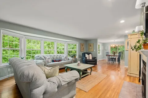 $998,000 | 26 Peckham Hill Road, Sherborn, MA 01770