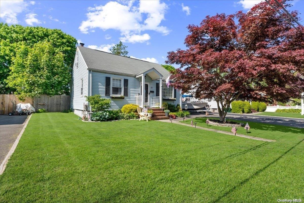 31 John Street Patchogue, NY 11772 - Photo 1 of 1