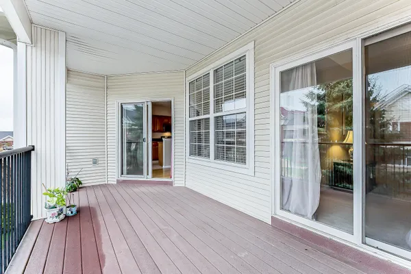 $310,000 | 301 Scio Village Court, Unit 260, Ann Arbor, MI 48103