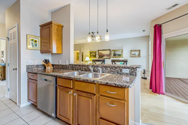 $310,000 | 301 Scio Village Court, Unit 260, Ann Arbor, MI 48103