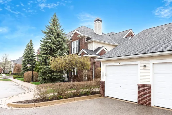 $310,000 | 301 Scio Village Court, Unit 260, Ann Arbor, MI 48103