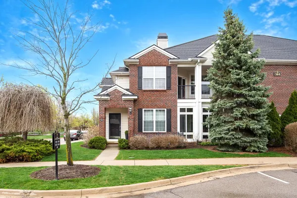 $310,000 | 301 Scio Village Court, Unit 260, Ann Arbor, MI 48103