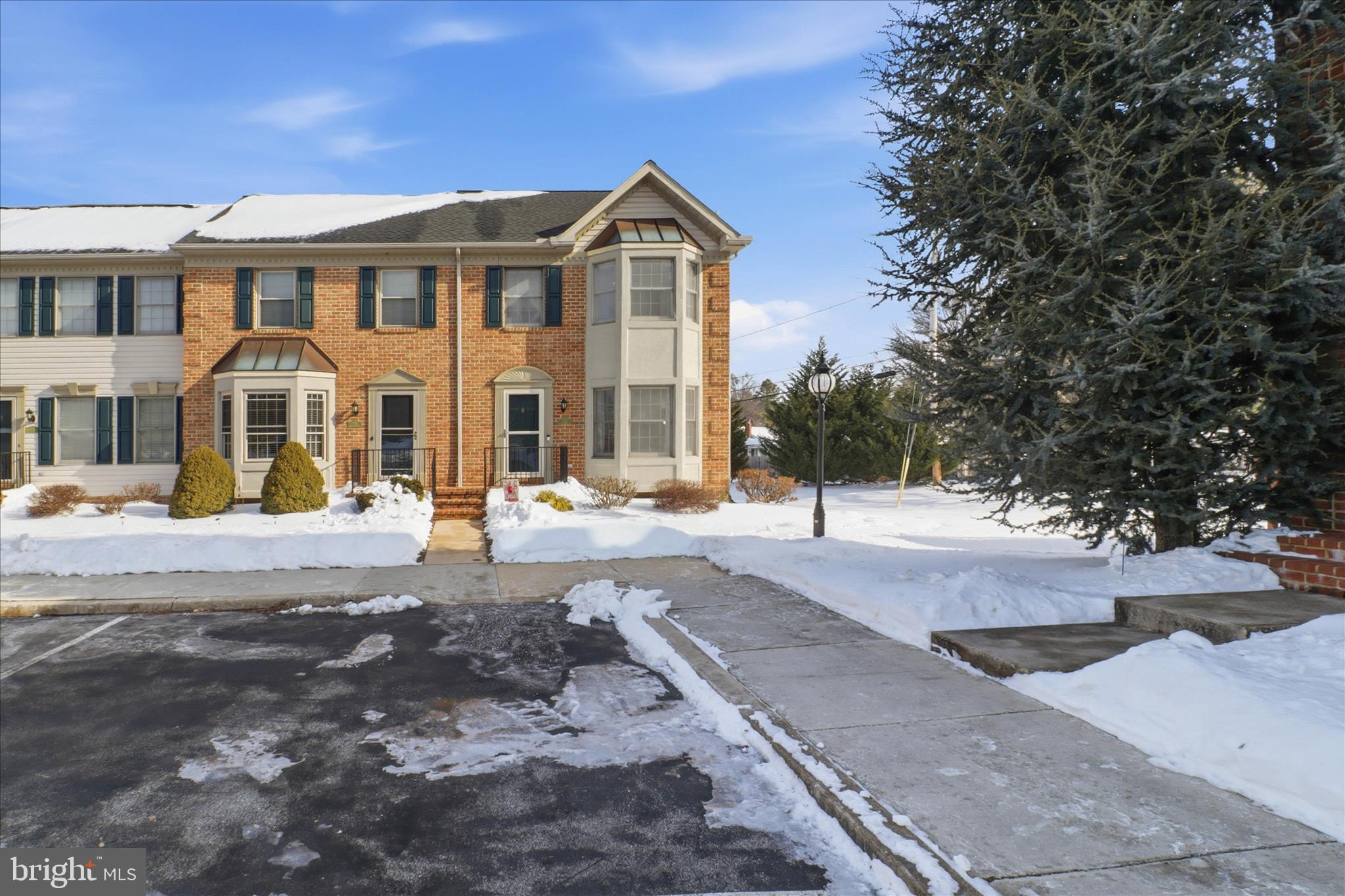 353 Cobblestone Lane Lancaster, PA 17601 - Photo 5 of 43